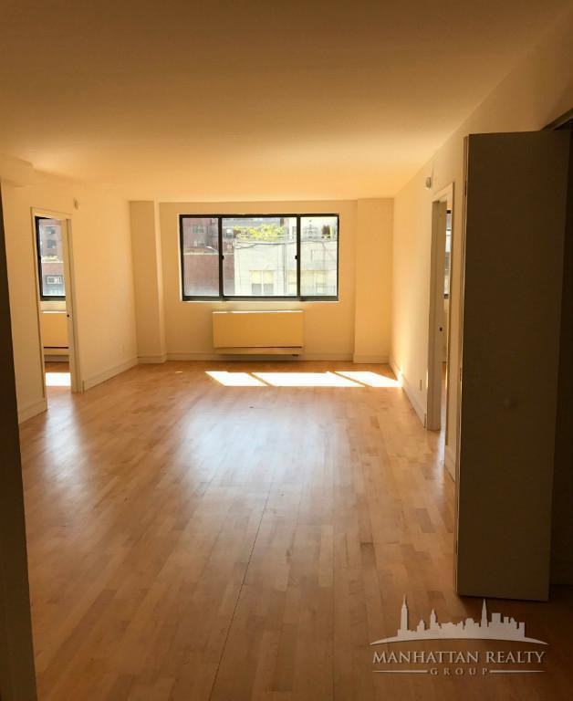 W 96th St 500, New York, NY 10025 4 Bedroom Apartment for Rent