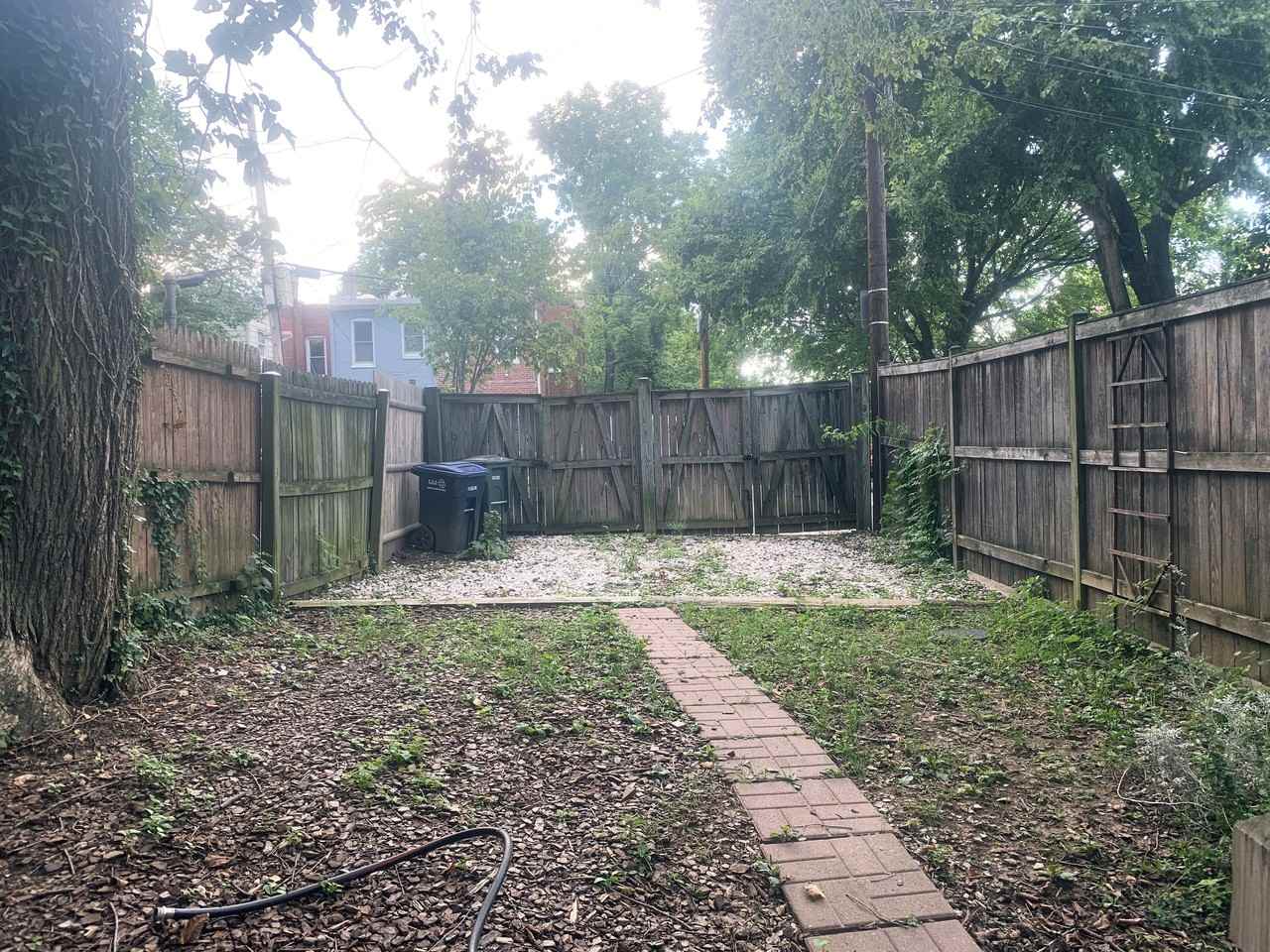 Brown St NW & Newton St NW - Photo 5 of 27
