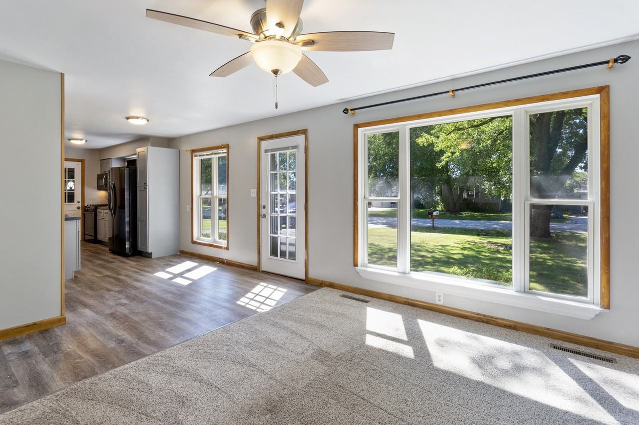 2665 N Osage Dr - Photo 3 of 13