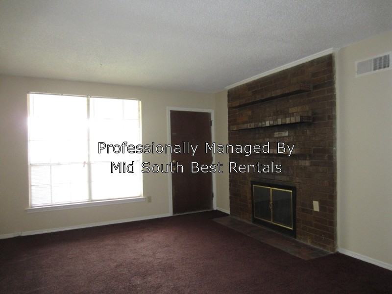 6477 Birkenhead Rd - Photo 2 of 8