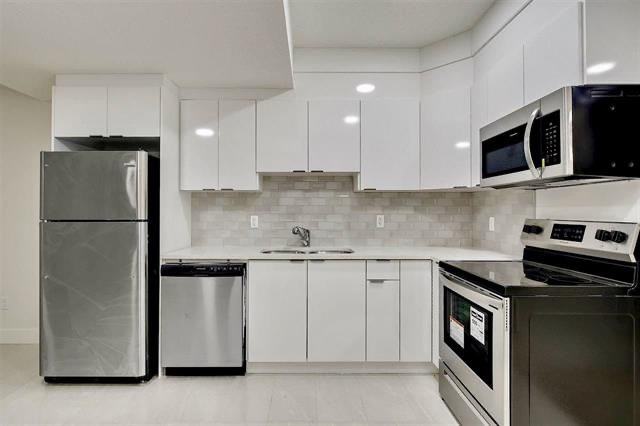 10505 71 Avenue Northwest - Photo 3 of 8