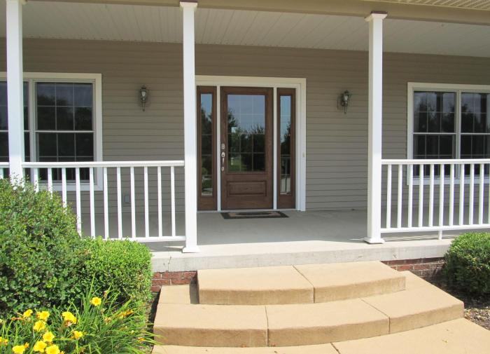 8734 Milo Rd - Photo 2 of 26