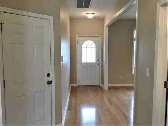 818 Maurepas Dr - Photo 2 of 20