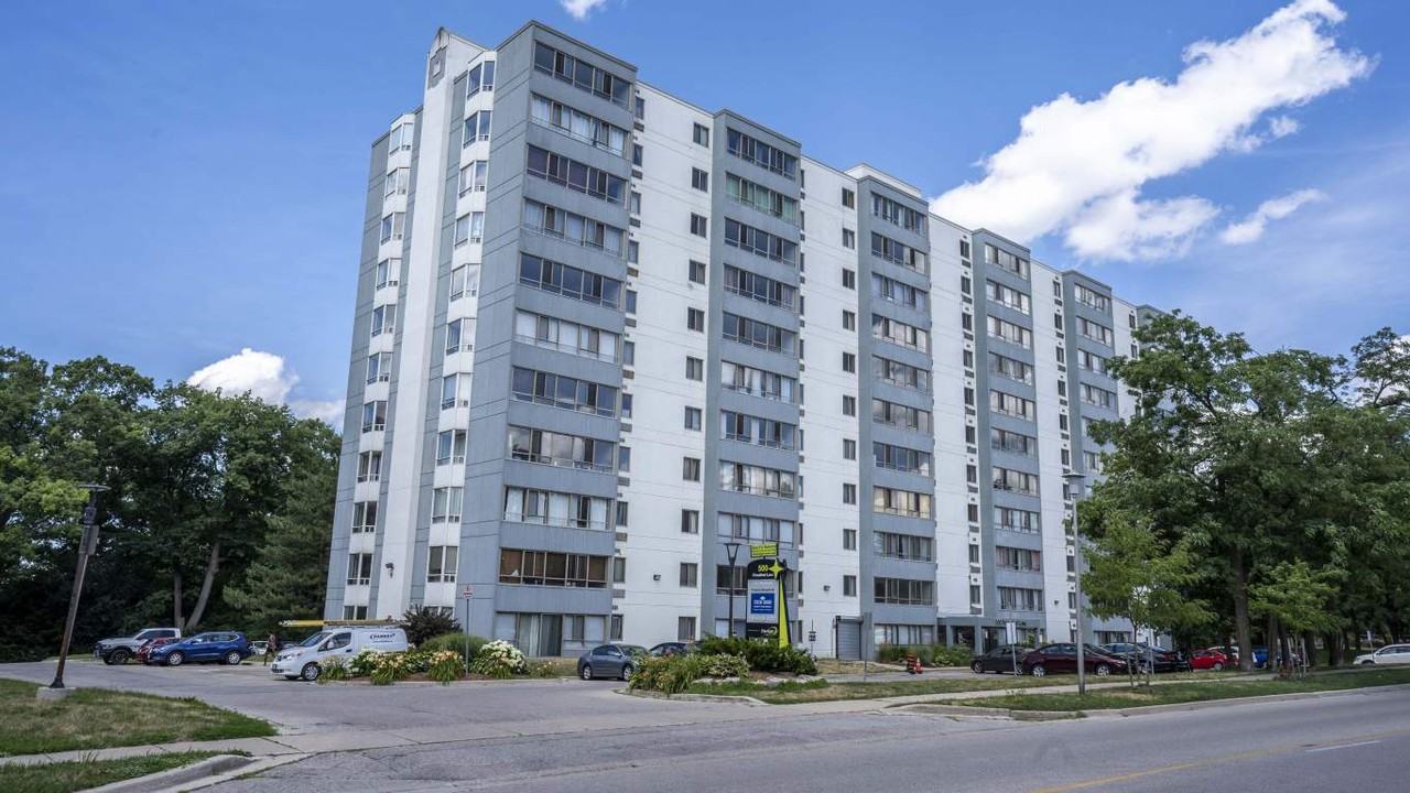 Empress Gate Apartments 500, 560 Proudfoot Lane 560 Proudf, London