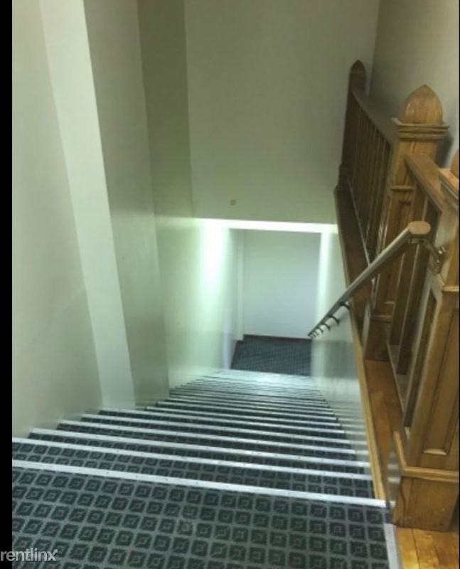 118 N Main St - Photo 2 of 15