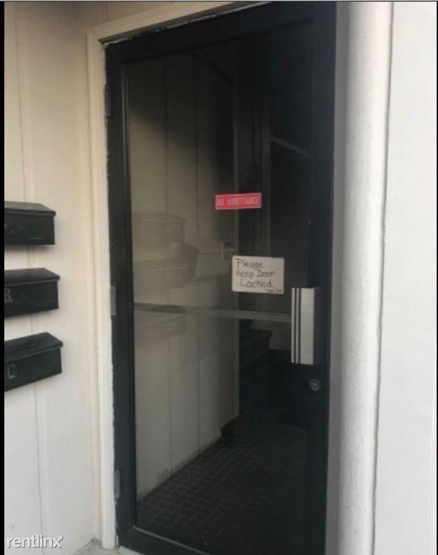 118 N Main St - Photo 3 of 15