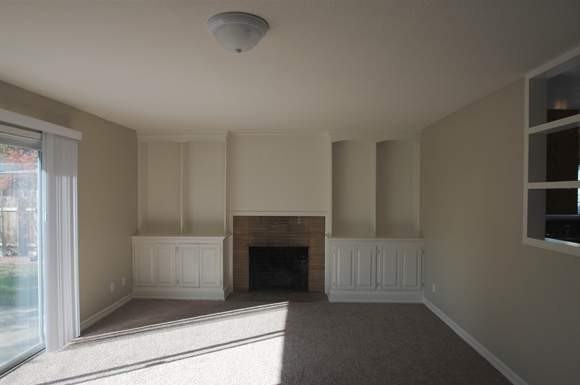 10554 Zibibba Way - Photo 3 of 10