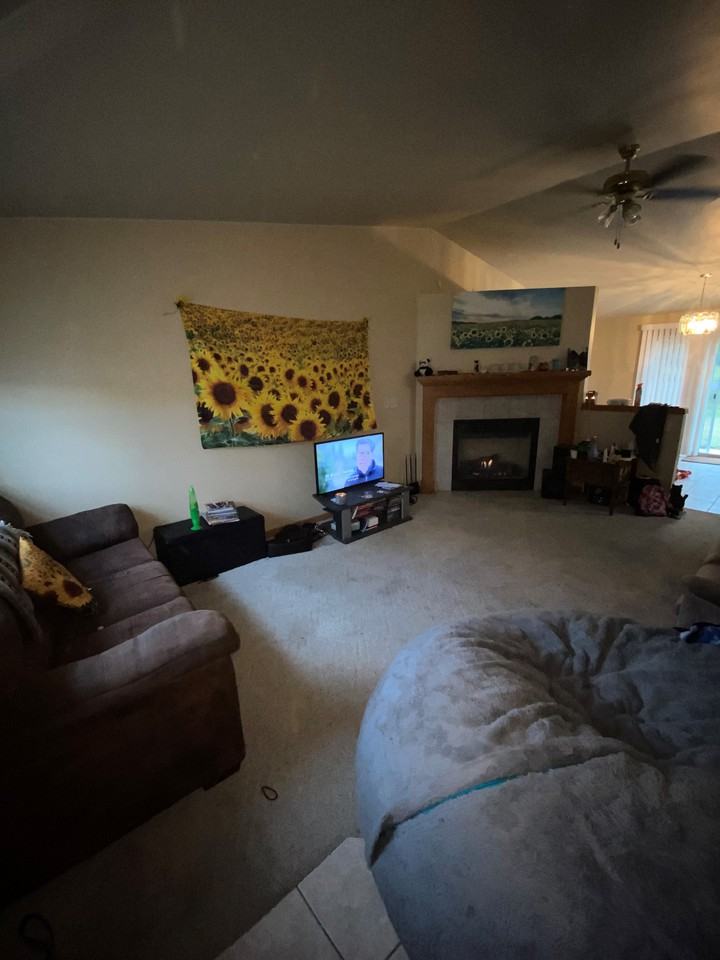 3284 Windland Drive - Photo 3 of 7