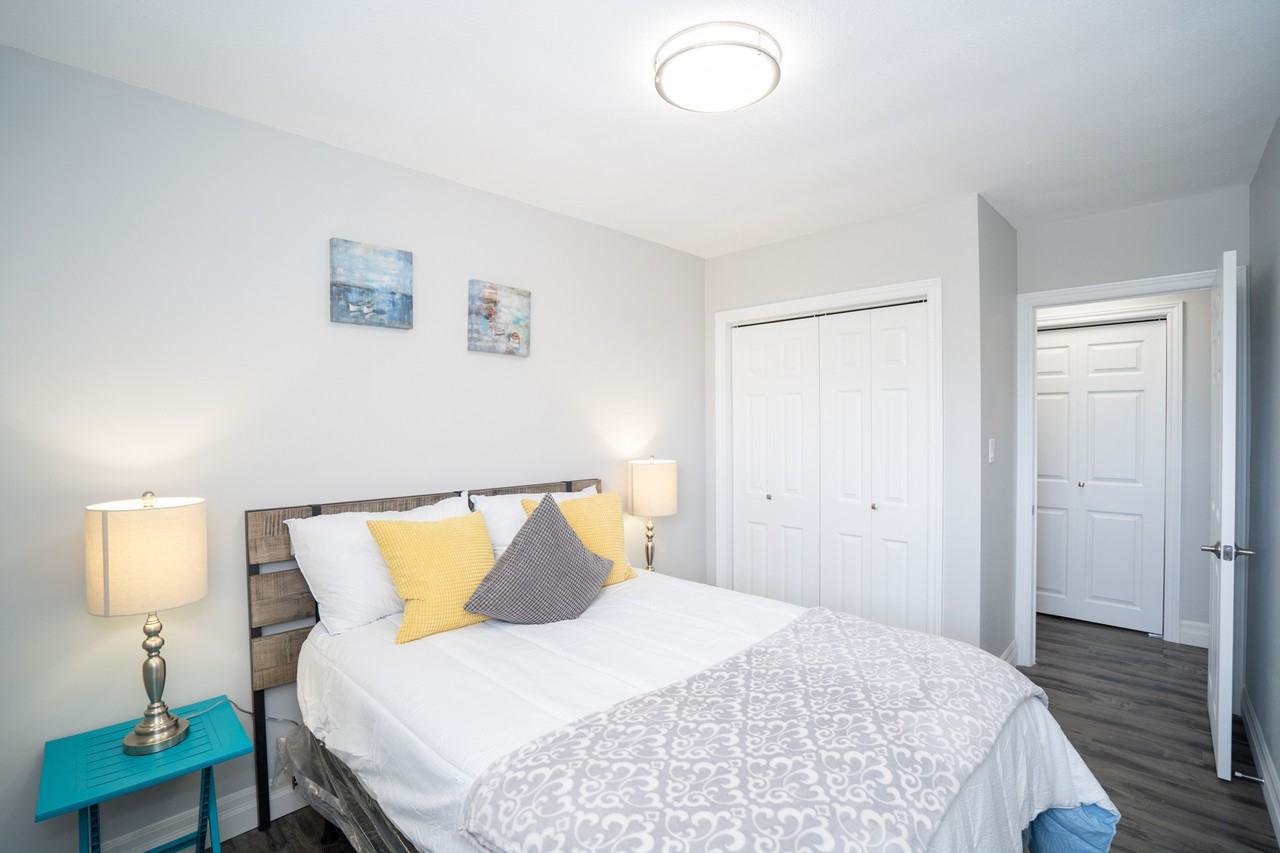 Wellington Apartments - Photo 7 of 15