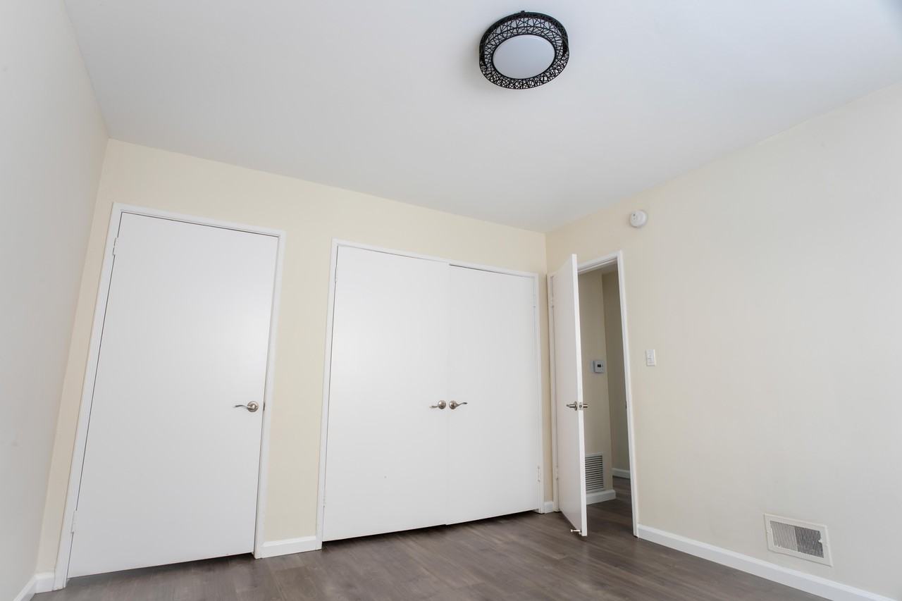 9588 W Olympic Blvd - Photo 2 of 28