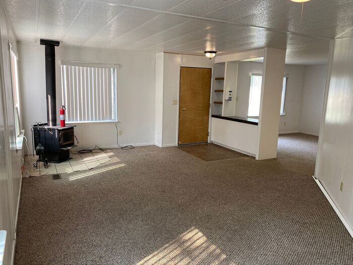 6085 Eucalyptus Rd - Photo 3 of 20
