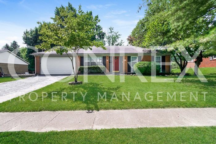10305 Heather Hills Rd - Photo 2 of 11