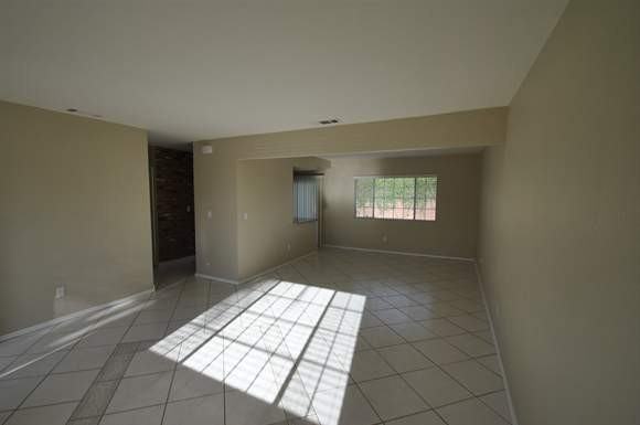 9395 Indiana Ave - Photo 3 of 14