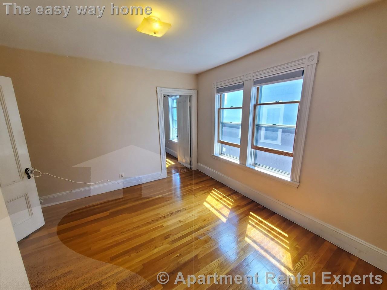 28 Claremon St #2 - Photo 3 of 12