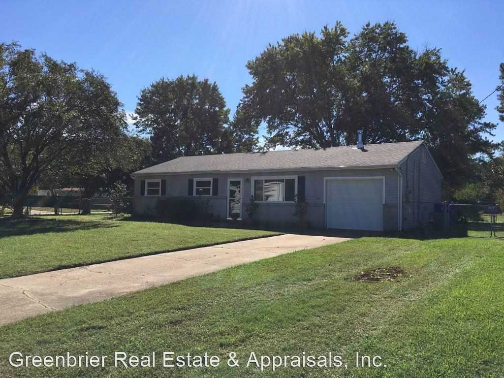 2883 Country Club Dr - Photo 2 of 25