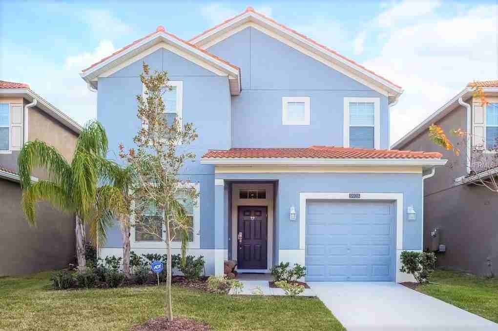 8928 Bismarck Palm Rd - Photo 2 of 6