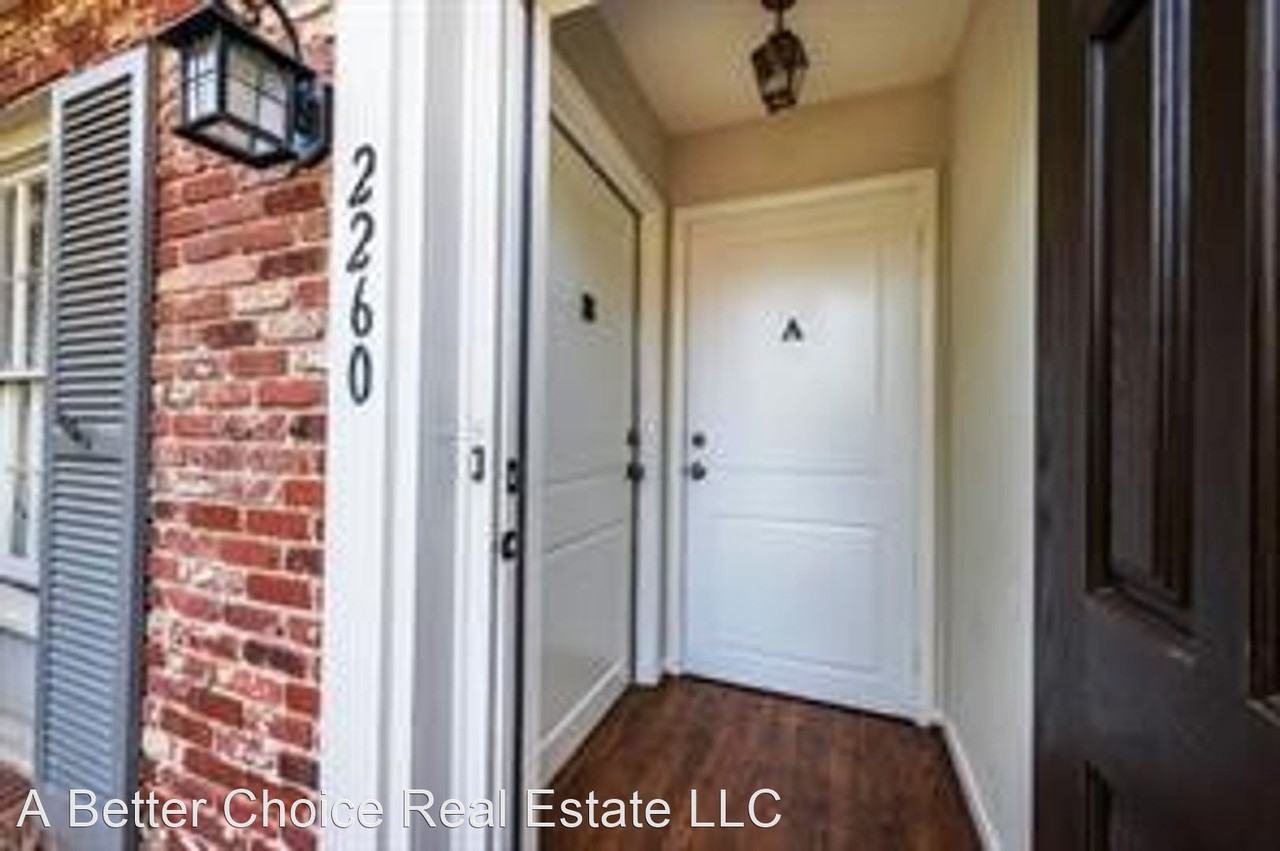 2260 Stephen Long Dr Ne - Photo 2 of 14