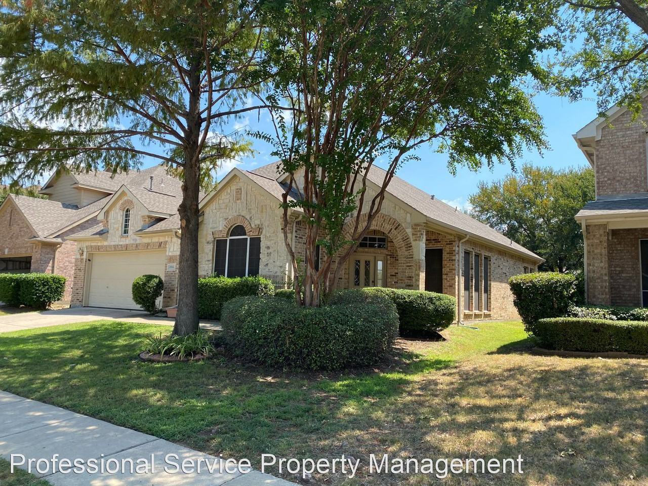1724 Tealwood Ln - Photo 2 of 23