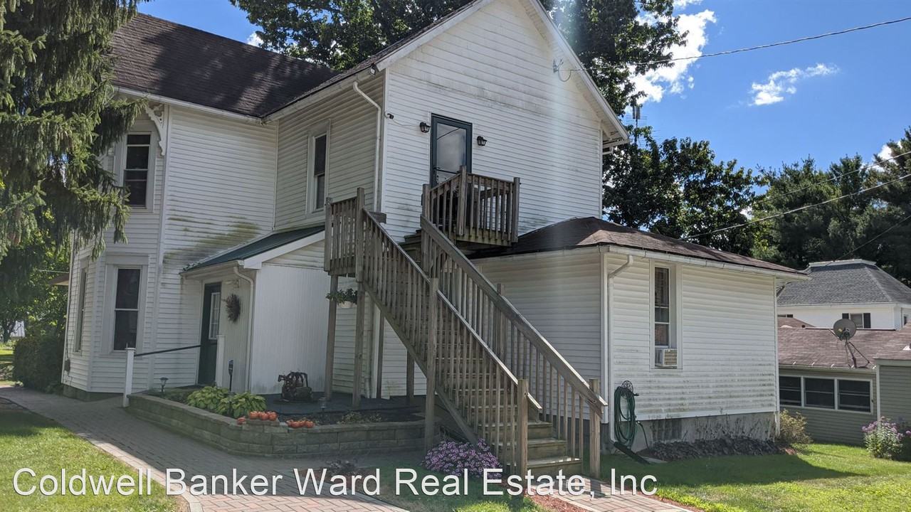 22 22 West Main Street - Photo 3 of 20