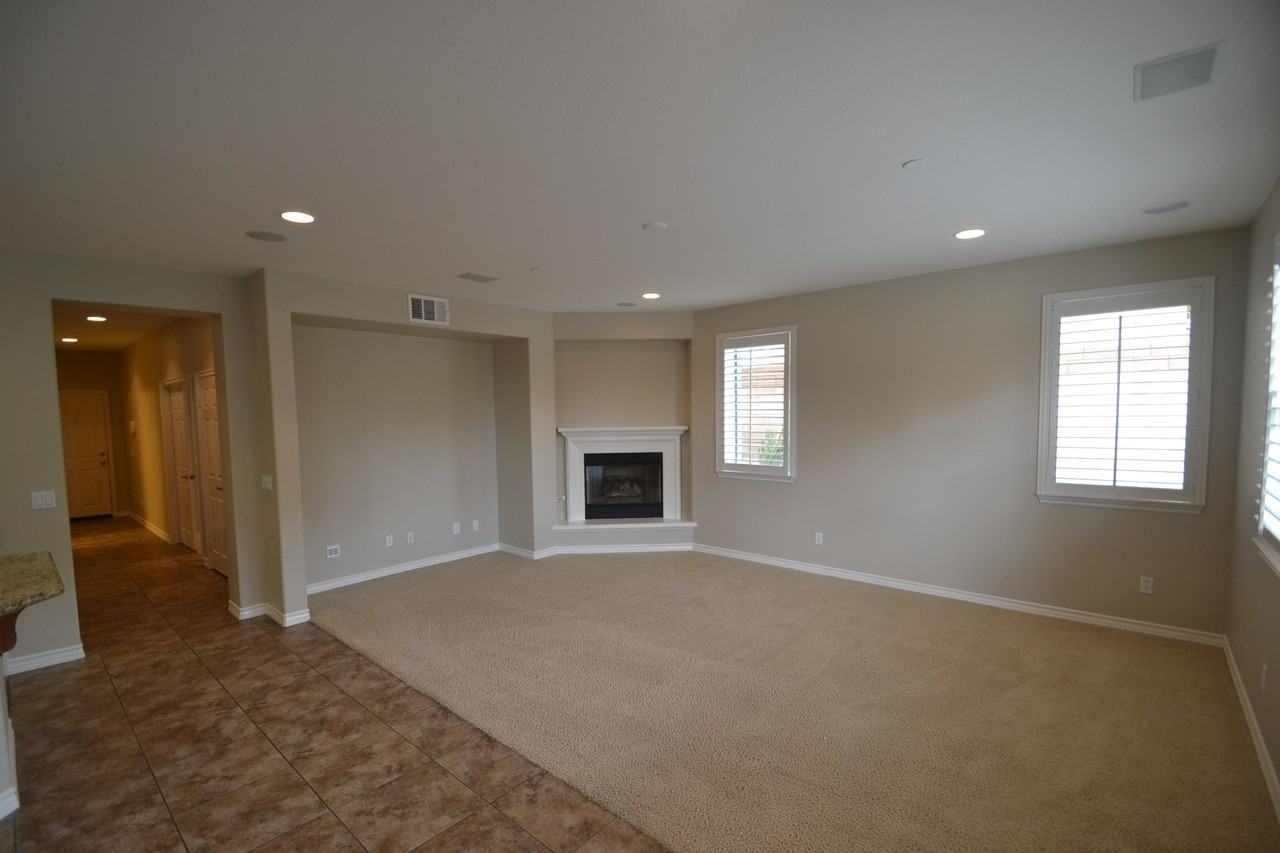 5359 Trento Way - Photo 3 of 6