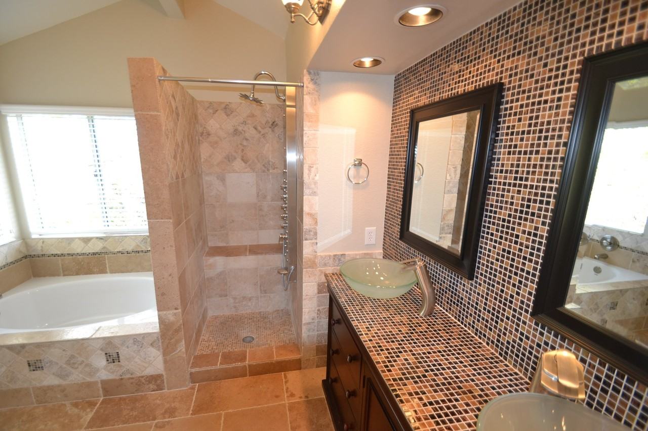 39621 Hearthstone Ct - Photo 2 of 5