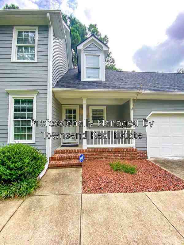 7650 Spurge Dr - Photo 3 of 38