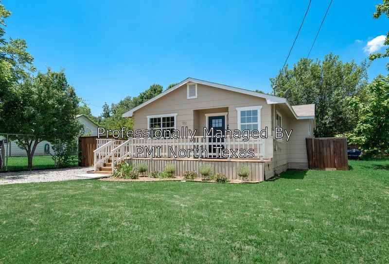 912 Hamilton St - Photo 3 of 21