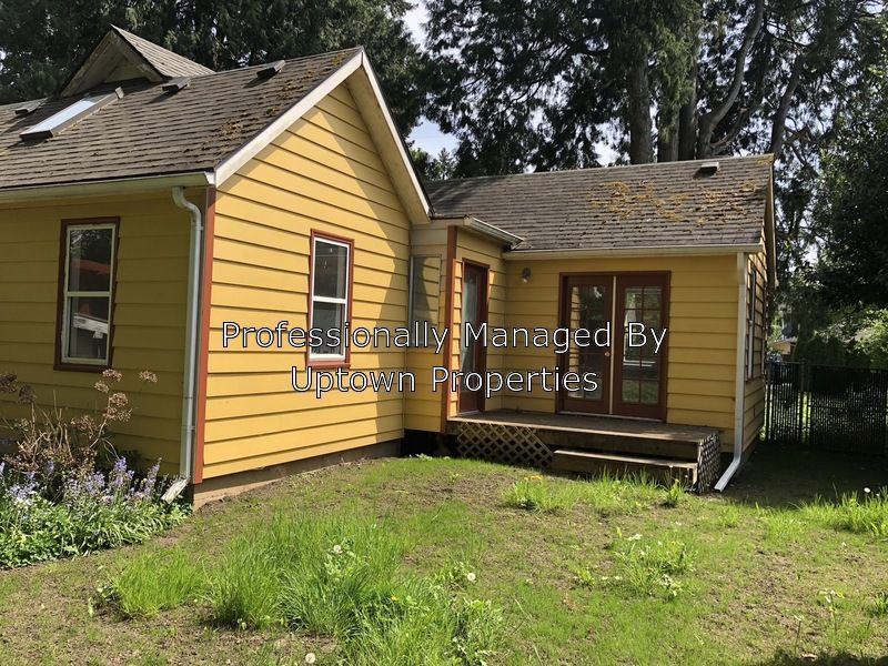 3671 Se Tenino St - Photo 3 of 21