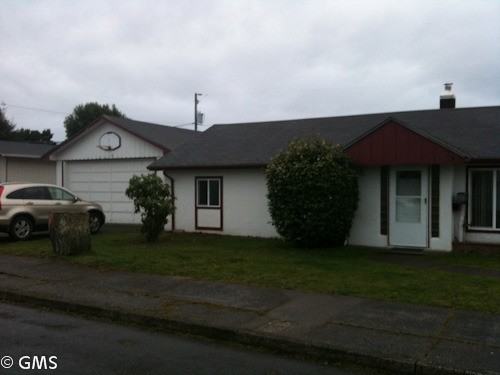 1592 Johnson St - Photo 2 of 19