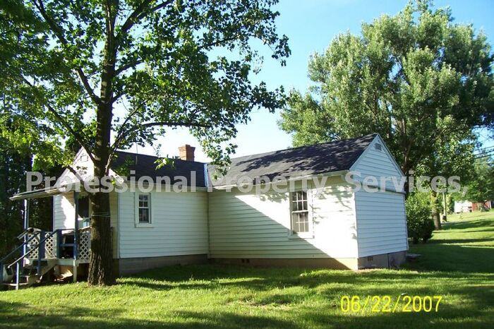 21377 Mount Lena Rd - Photo 2 of 13