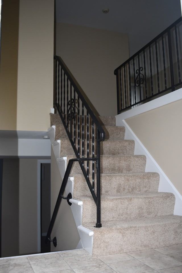 1482 Pajaro Ct - Photo 2 of 8