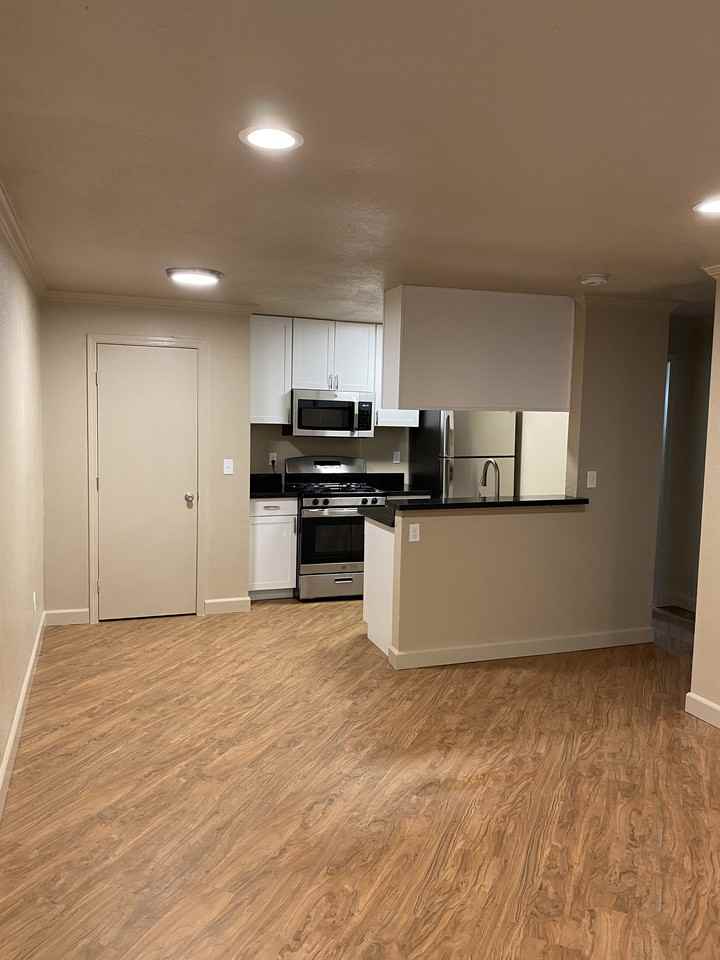 Iron Horse Apartments - Photo 2 of 13