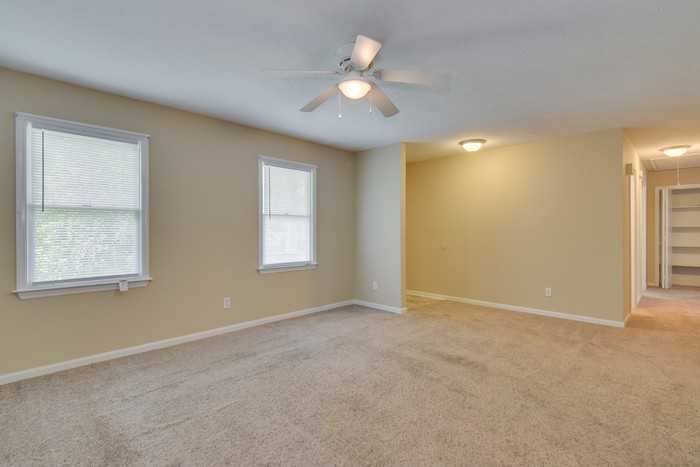 204 Belair Rd - Photo 2 of 7
