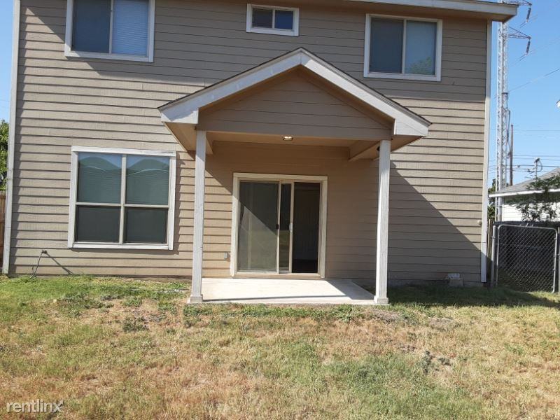 106 Cornell Ave - Photo 2 of 20