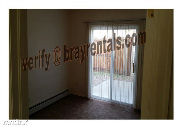 493 Cedar Glen Way - Photo 2 of 6