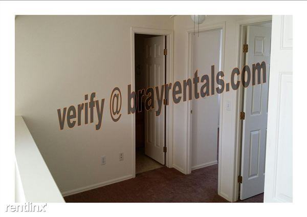 493 Cedar Glen Way - Photo 3 of 6