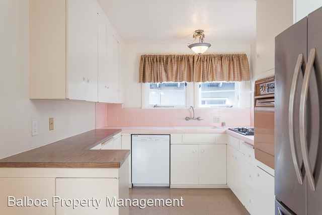 1530 Miramar - Photo 3 of 12