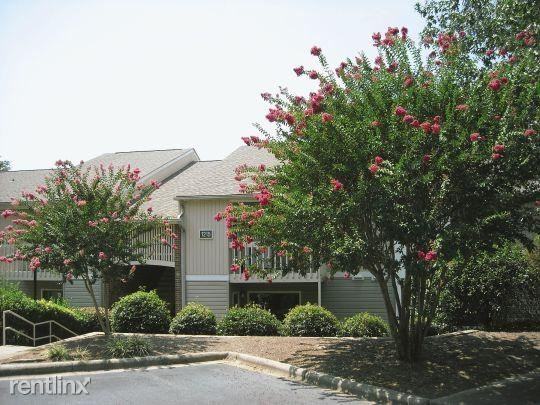 Creekside Apartment Homes - Photo 2 of 3