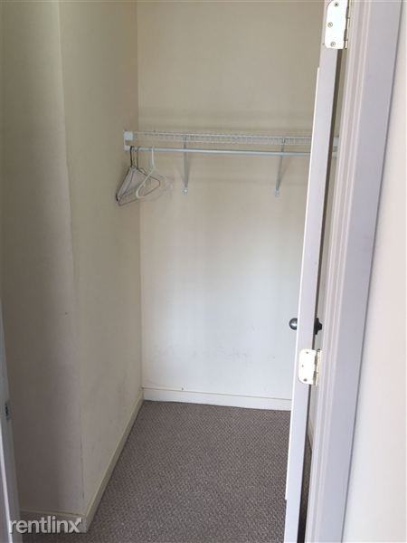 655 W Irving Park Rd - Photo 2 of 9