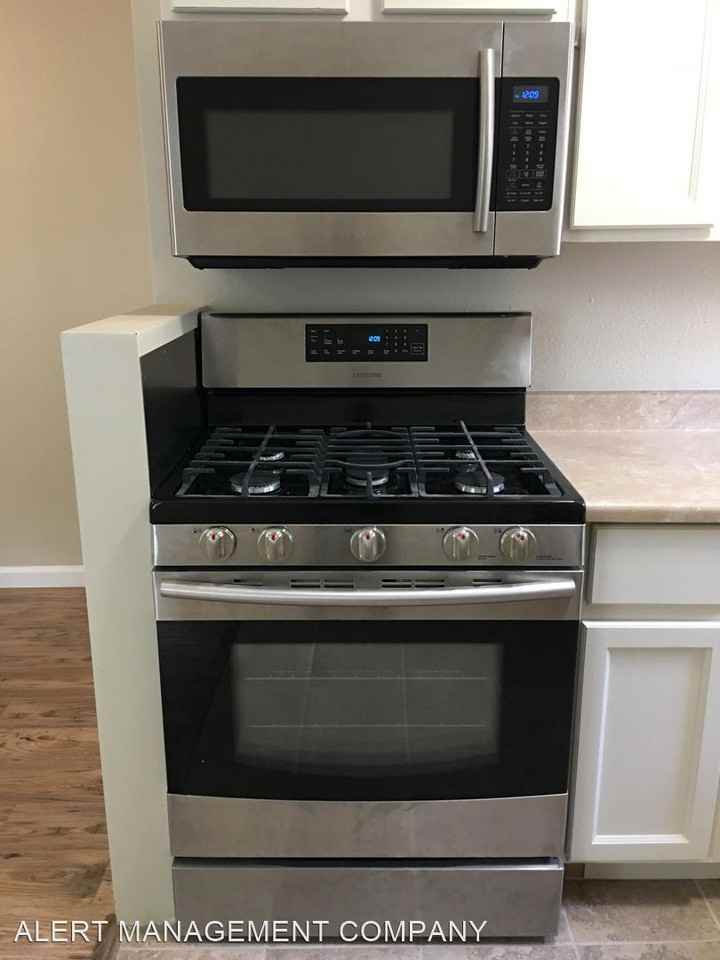 367 Howell Rd - Photo 3 of 5