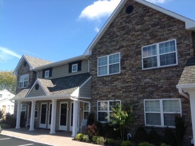 Fairfield Courtyard East At Farmingdale Apartments 262 Eastern Pkwy