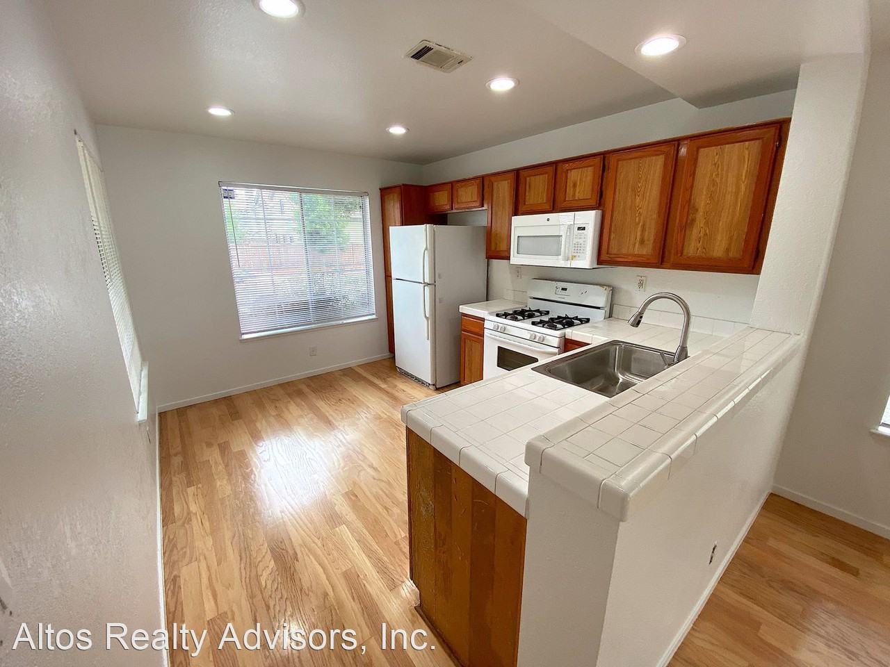 40211 Strawflower Way - Photo 3 of 14