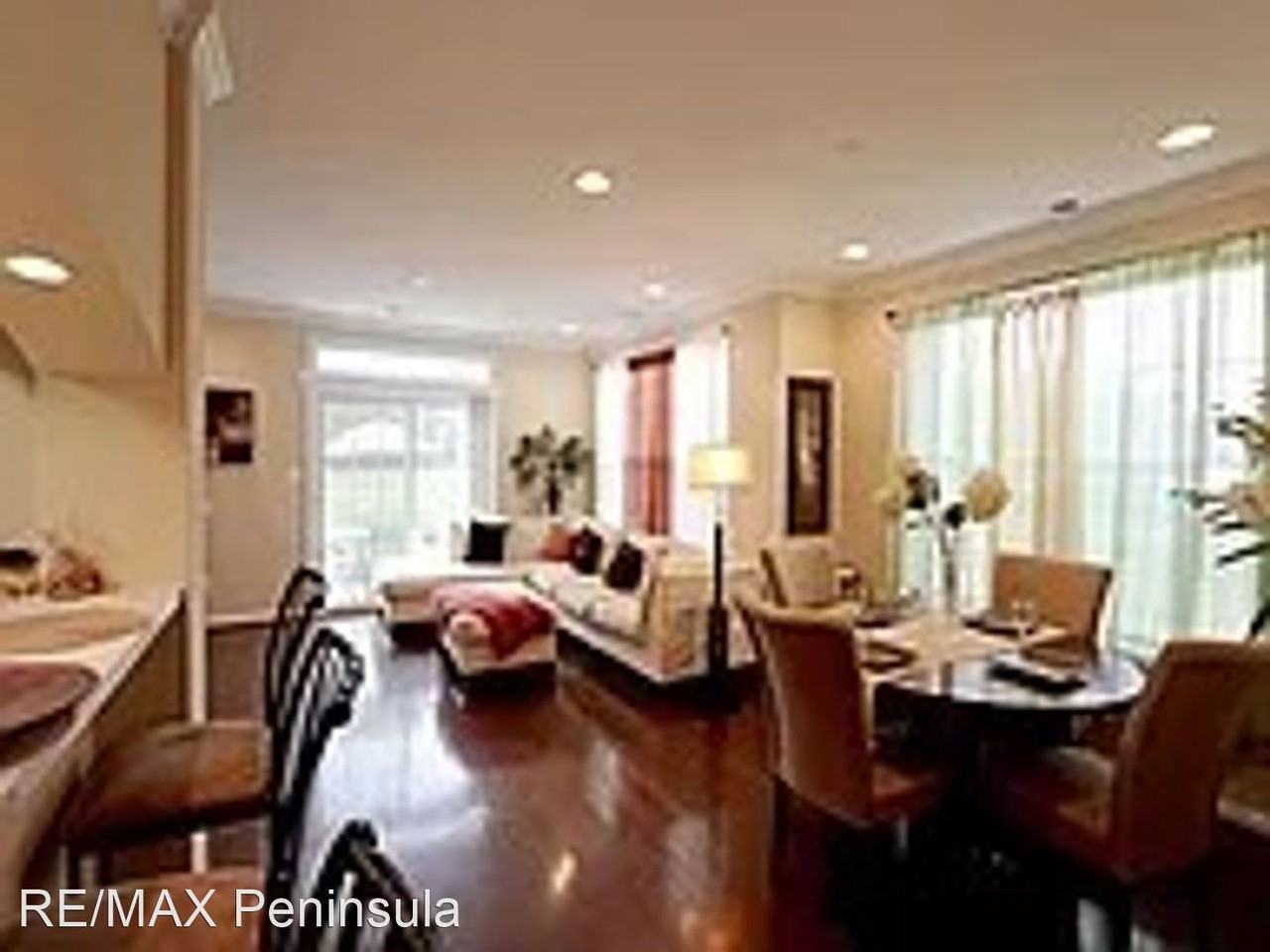 3007 Bridgewater Dr - Photo 2 of 11