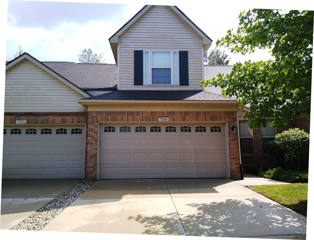 7769 Mitchell Dr - Photo 2 of 48