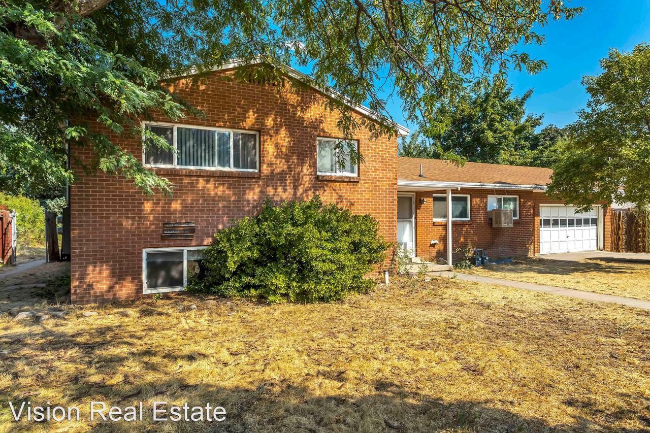 1558/1560 N 300 W - Photo 2 of 18