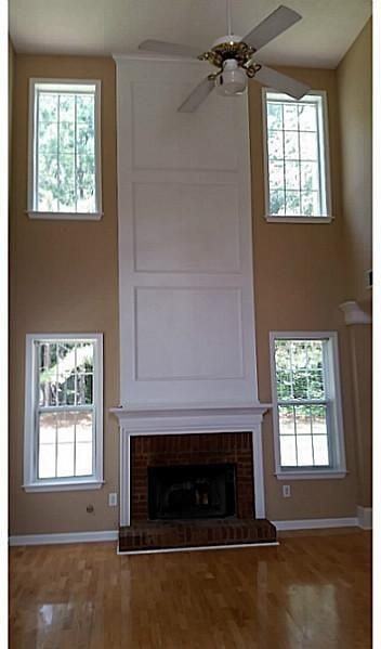 1305 Glenover Way - Photo 2 of 12