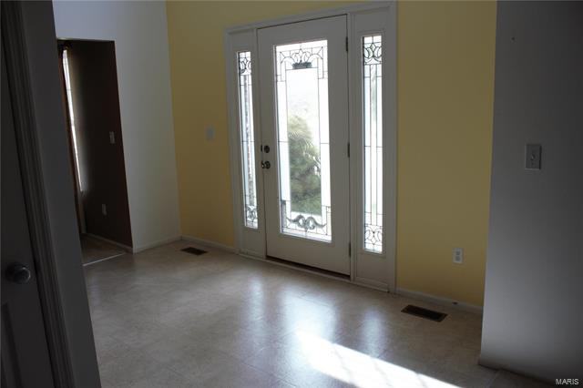 224 Honor Ln - Photo 2 of 19