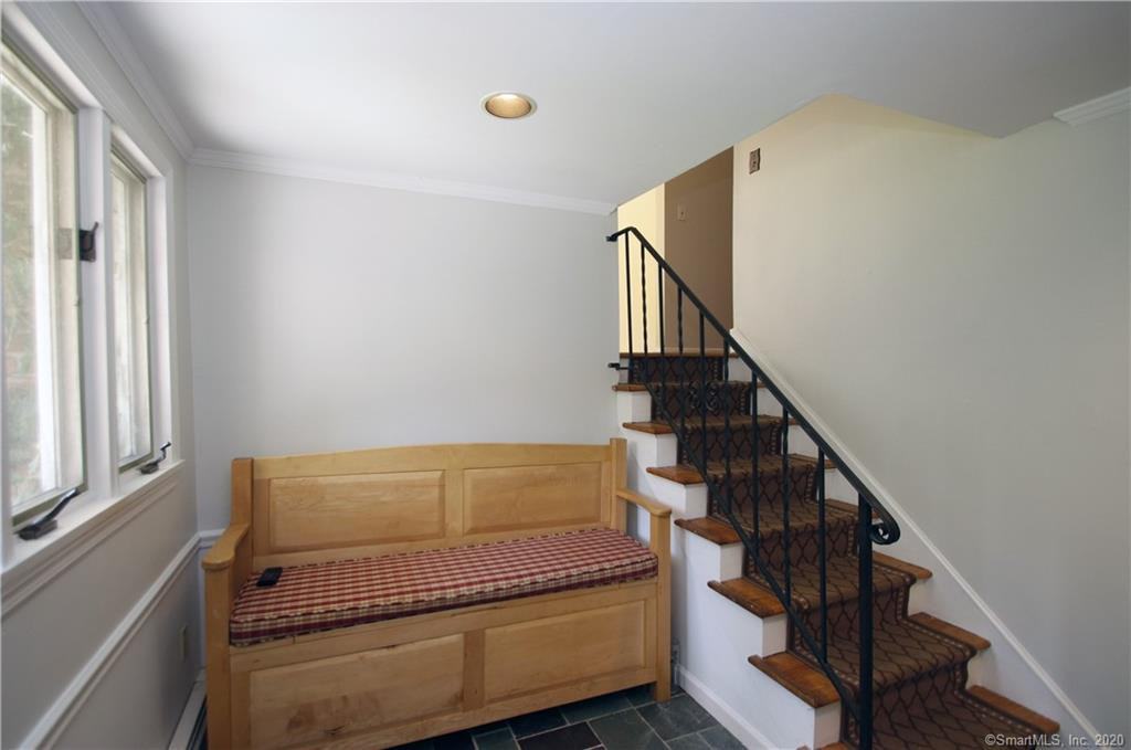 33 Saw Mill Rd - Photo 2 of 35