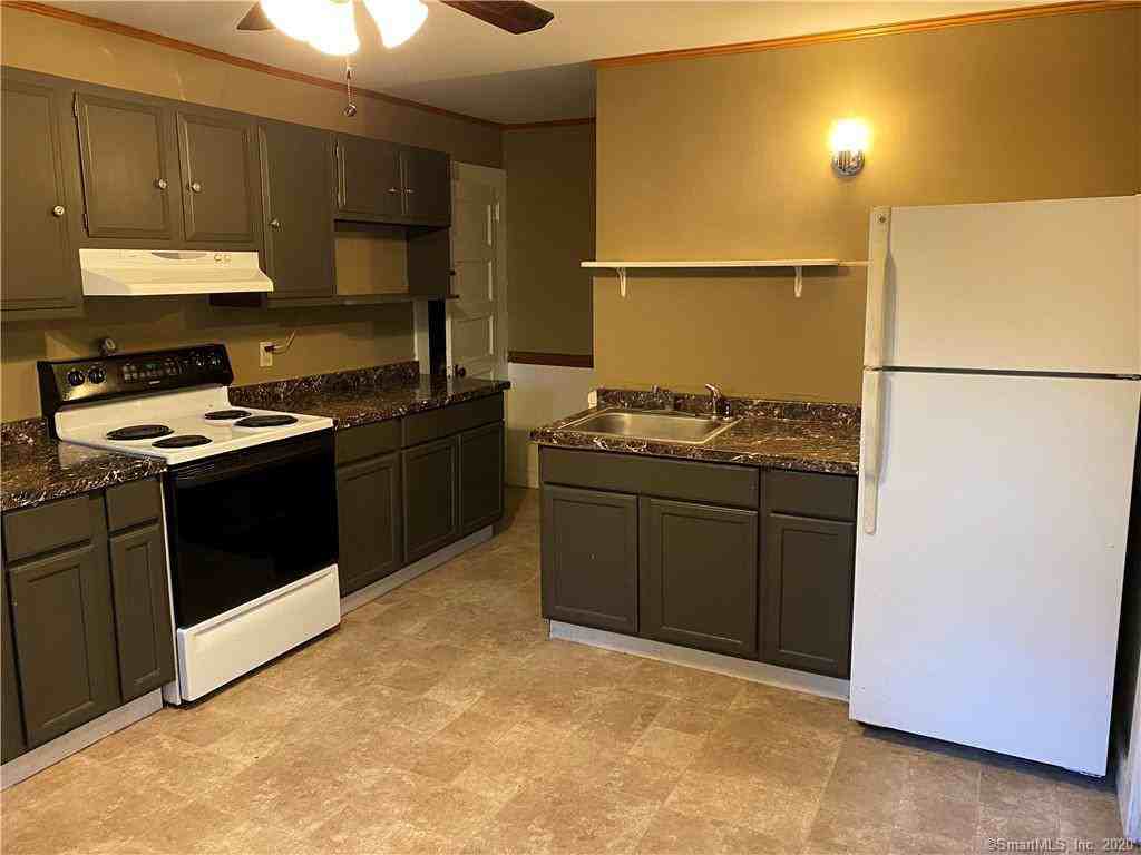 37 Bushy Hill Rd - Photo 2 of 13