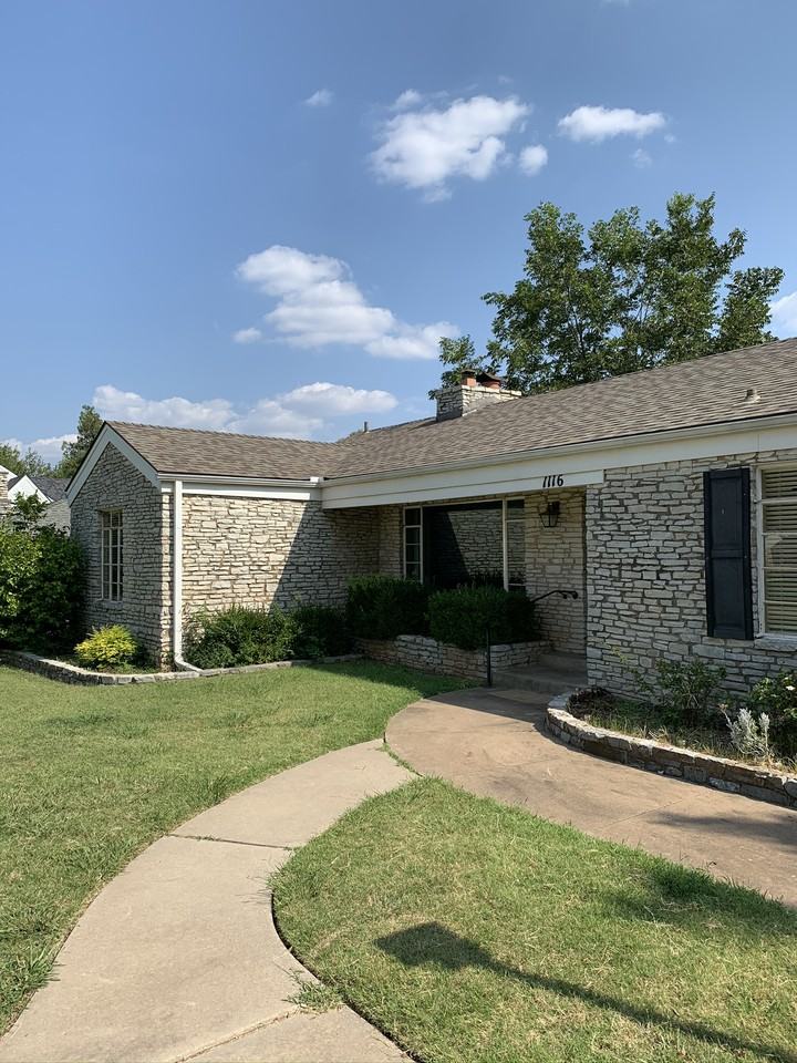 1116 Park Manor Drive - Photo 2 of 32